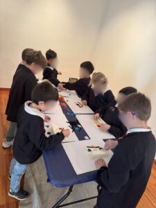 Il gruppo della prima B dell'Educandato Uccellis in visita a Casa Cavazzini